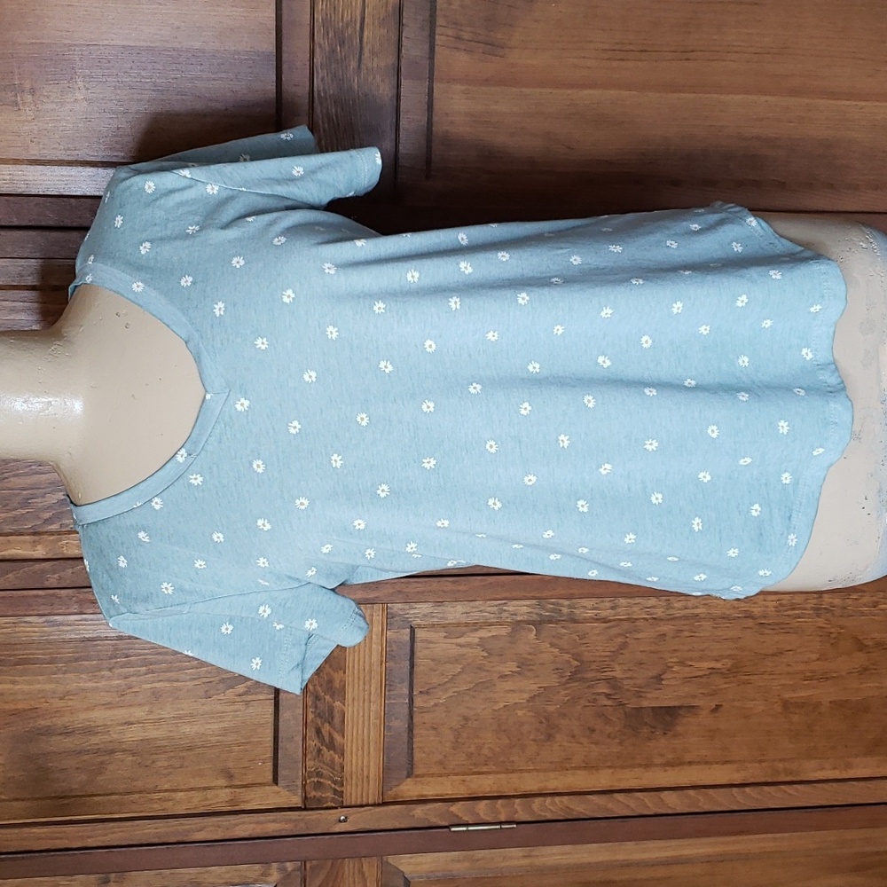 Wallflower Daisy V-Neck Tee Shirt Sz L - Picture 2 of 5